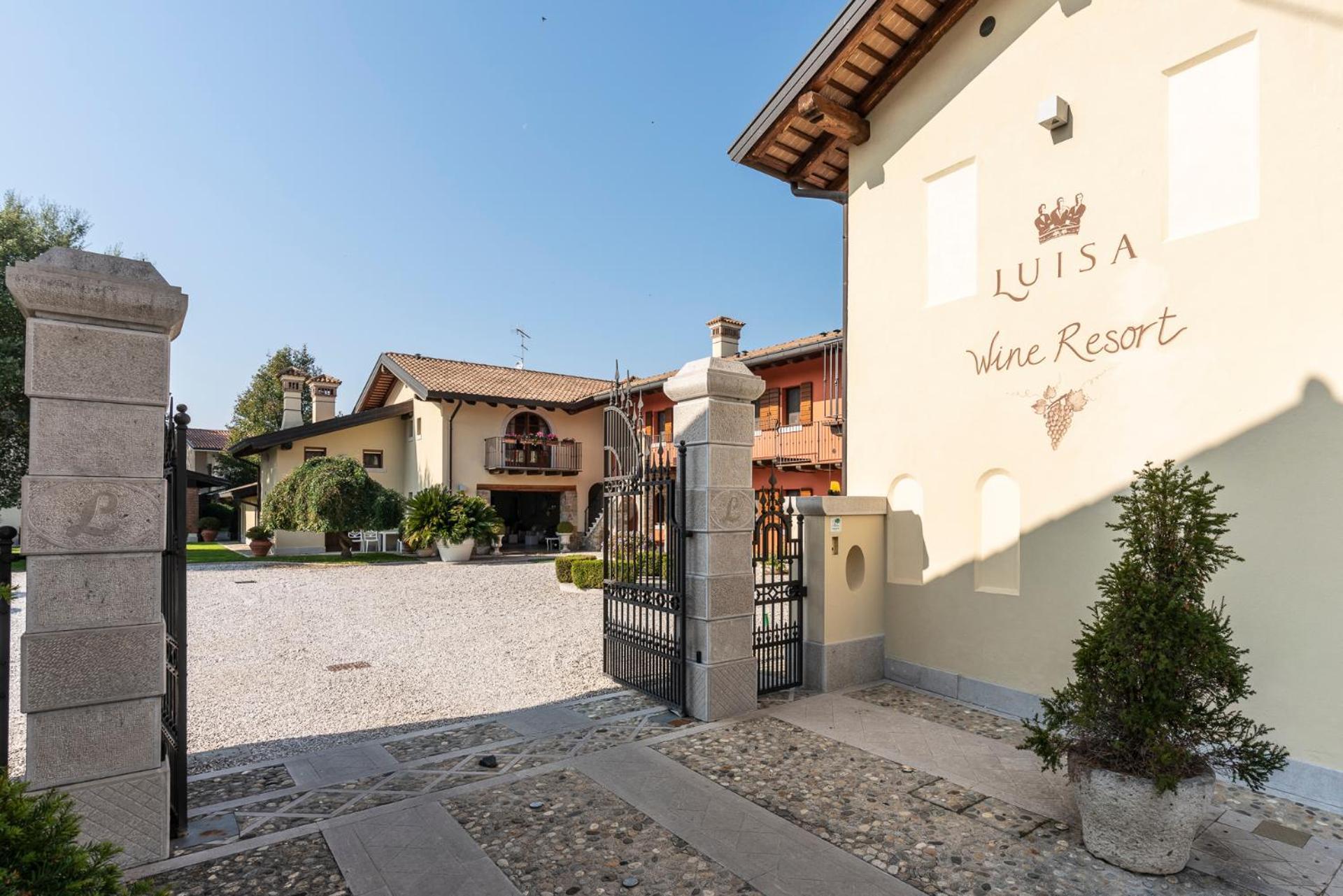 Wine Resort Luisa Mariano del Friuli Eksteriør billede